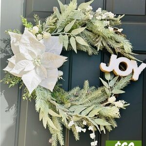 New Hand made Elegant White and Green Holiday Wreath